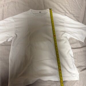 Uniqlo Men's White Short Sleeve Tee
